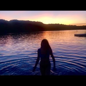 Meet your Posher, Hailey